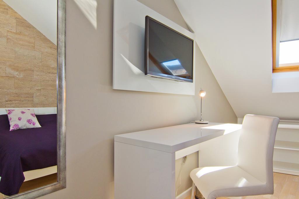 Laura Lux Suites Split Ruang foto