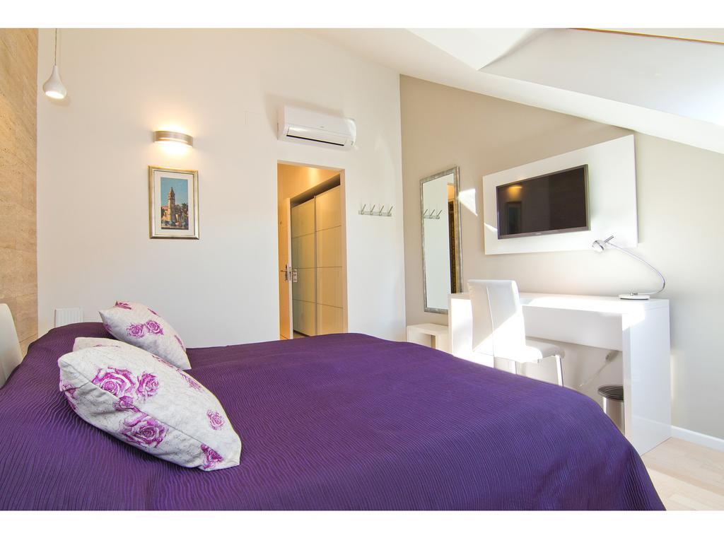 Laura Lux Suites Split Ruang foto