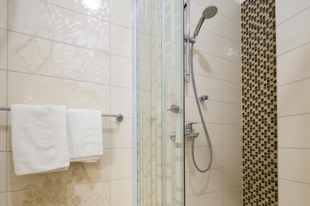 Laura Lux Suites Split Bagian luar foto