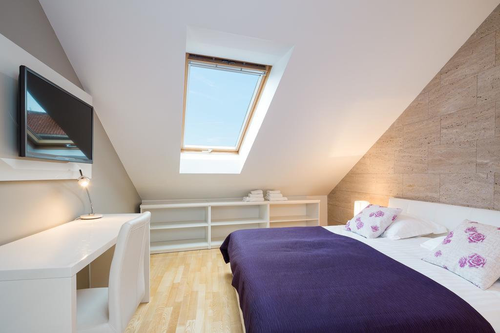 Laura Lux Suites Split Bagian luar foto