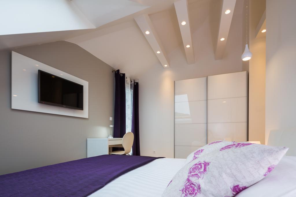 Laura Lux Suites Split Bagian luar foto
