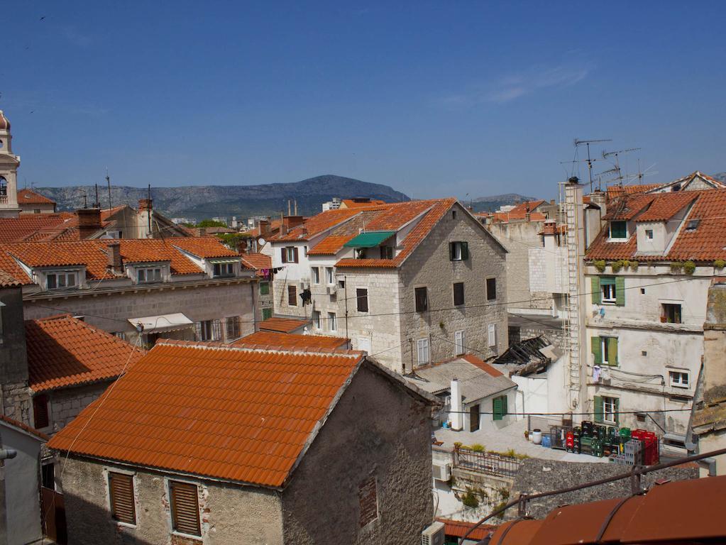 Laura Lux Suites Split Bagian luar foto