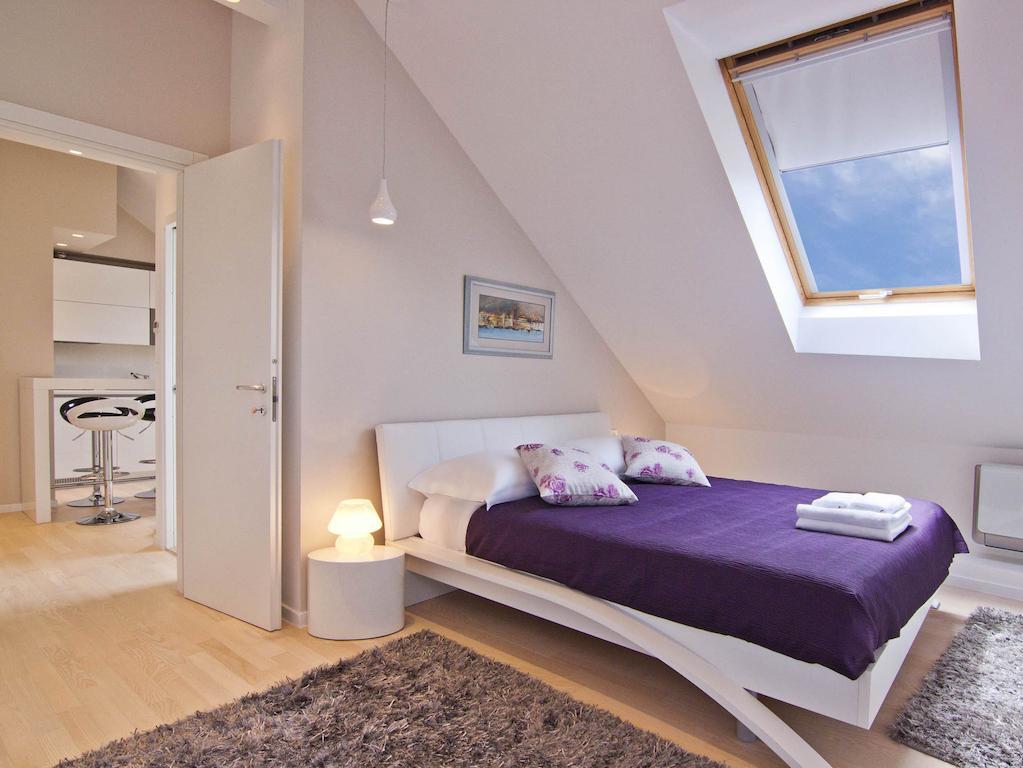 Laura Lux Suites Split Ruang foto